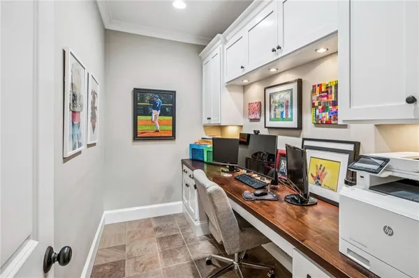 $1,999,000 | 2960 Castlewood Drive Northwest, Atlanta, GA 30327