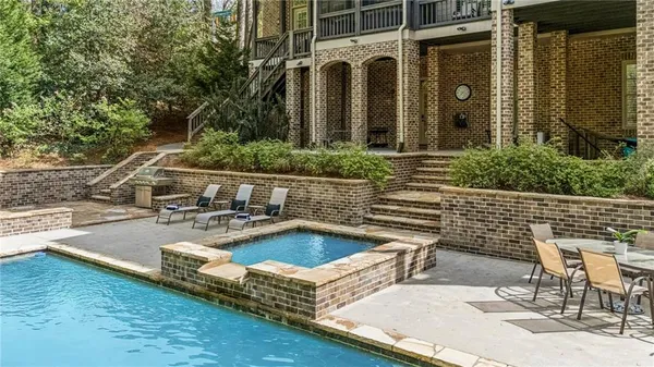 $1,999,000 | 2960 Castlewood Drive Northwest, Atlanta, GA 30327