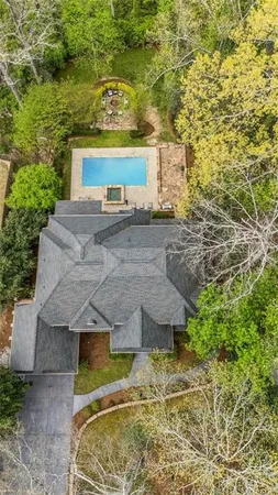 $1,999,000 | 2960 Castlewood Drive Northwest, Atlanta, GA 30327