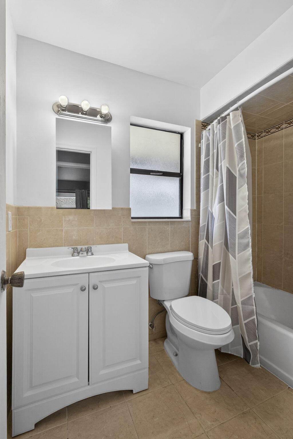 4661 Perth Road West Palm Beach, FL 33415 - Photo 17 of 33 25-web-or-mls-BS1A3664