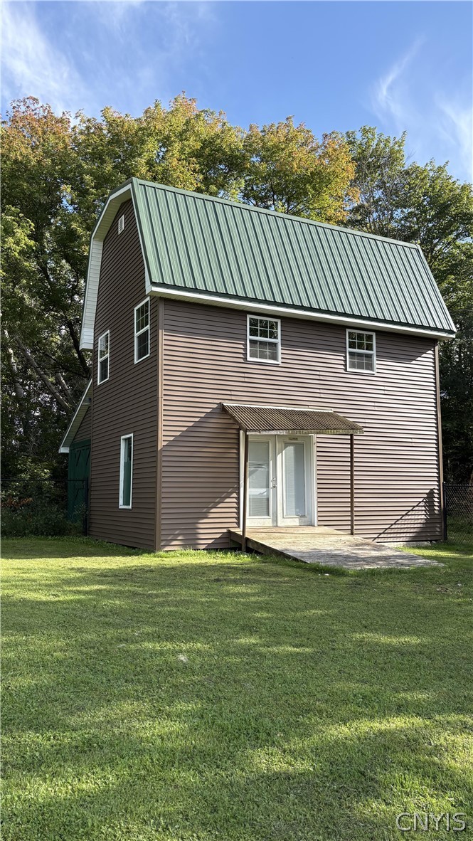 24432 Gracey Road Le Ray, NY 13616 - Photo 17 of 20 garage