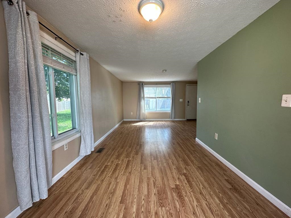 23 Ritter Street, Unit E Nashua, NH 03060 - Photo 7 of 15