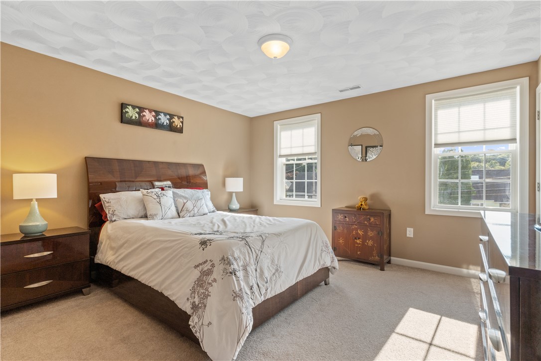 40 Potowomut Road Warwick, RI 02818 - Photo 28 of 47