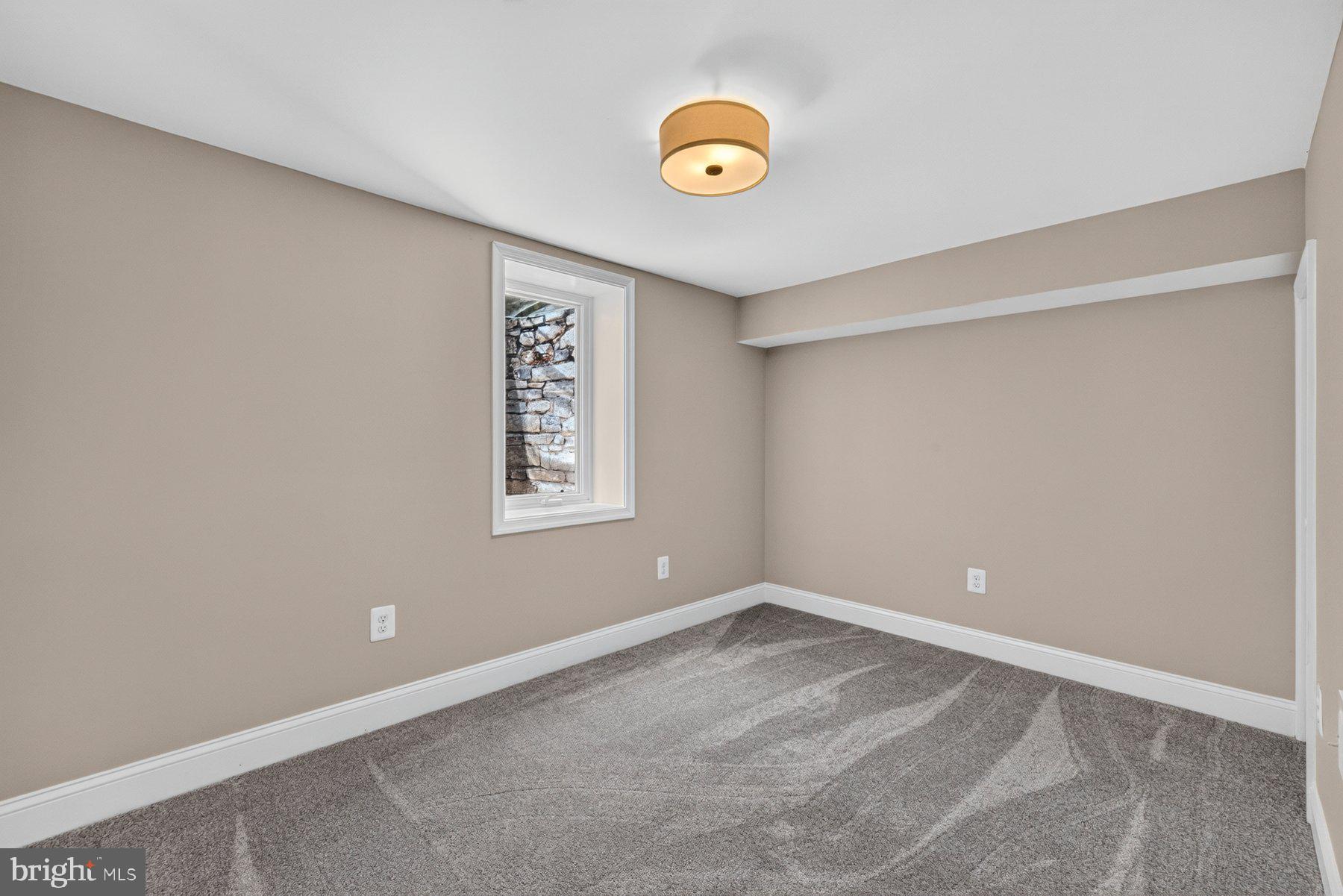 911 Newhall Street Silver Spring, MD 20901 - Photo 23 of 28 Bedroom #4