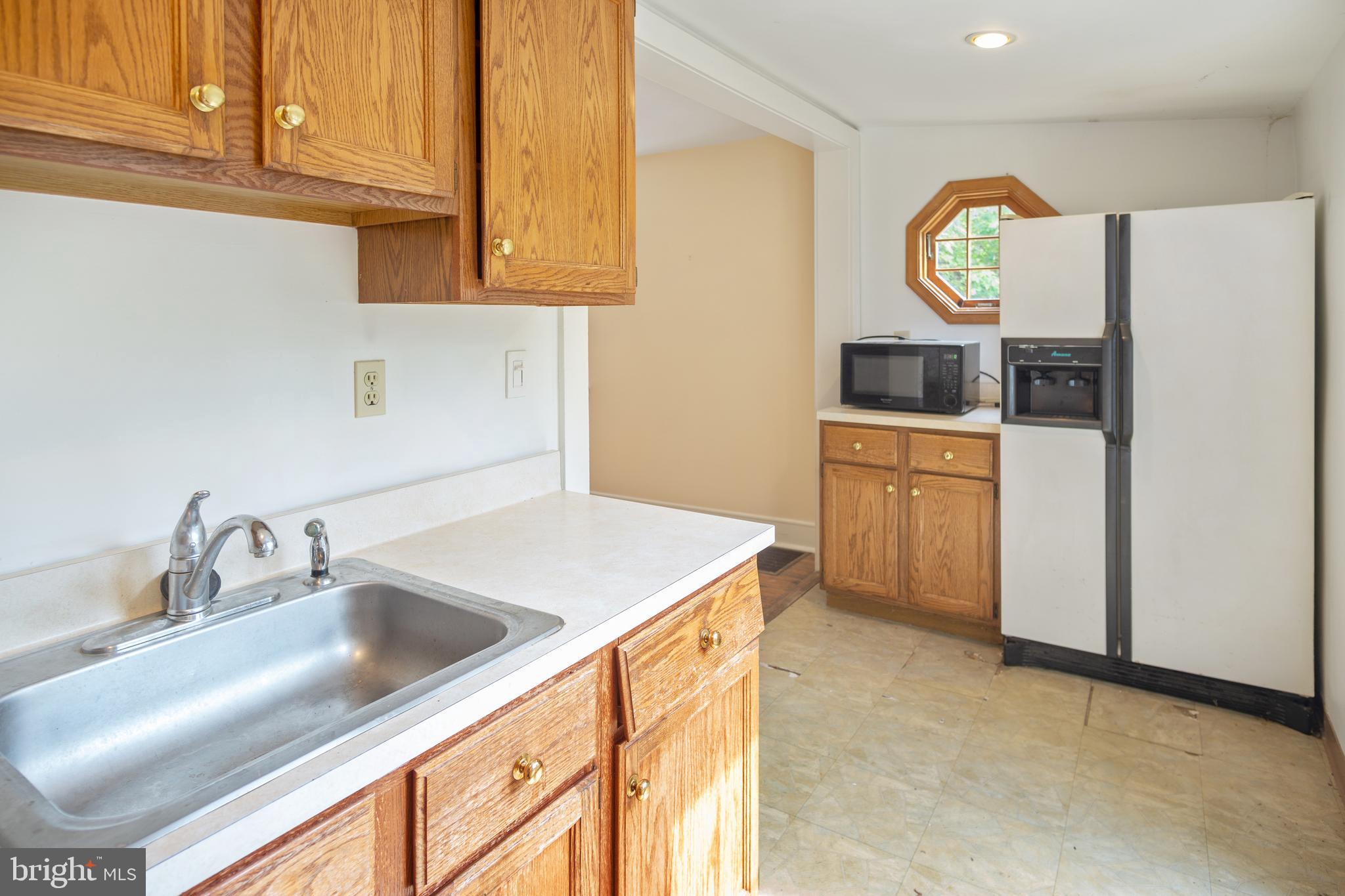 598 Swamp Road Doylestown, PA 18901 - Photo 11 of 25