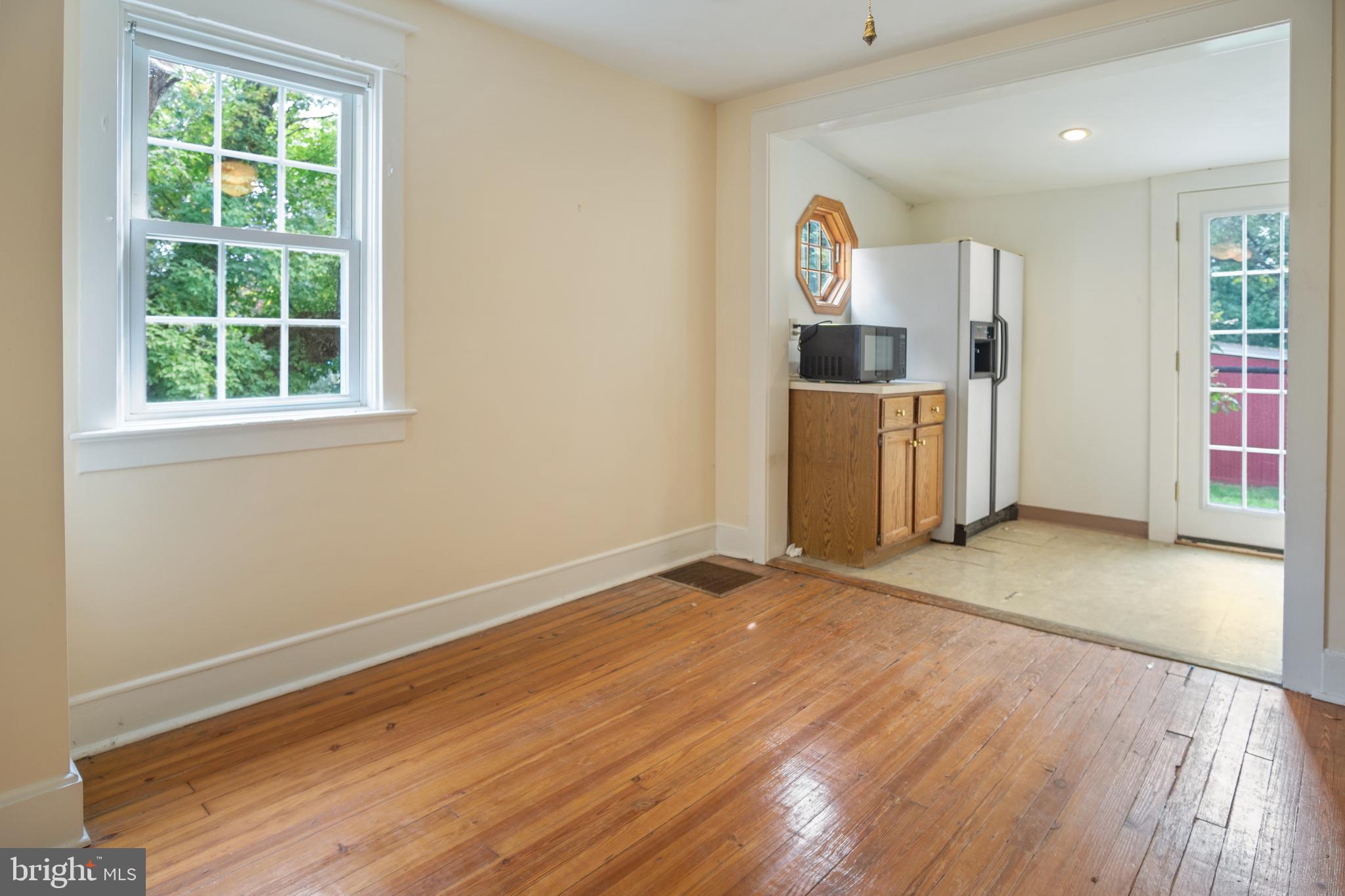 598 Swamp Road Doylestown, PA 18901 - Photo 9 of 25