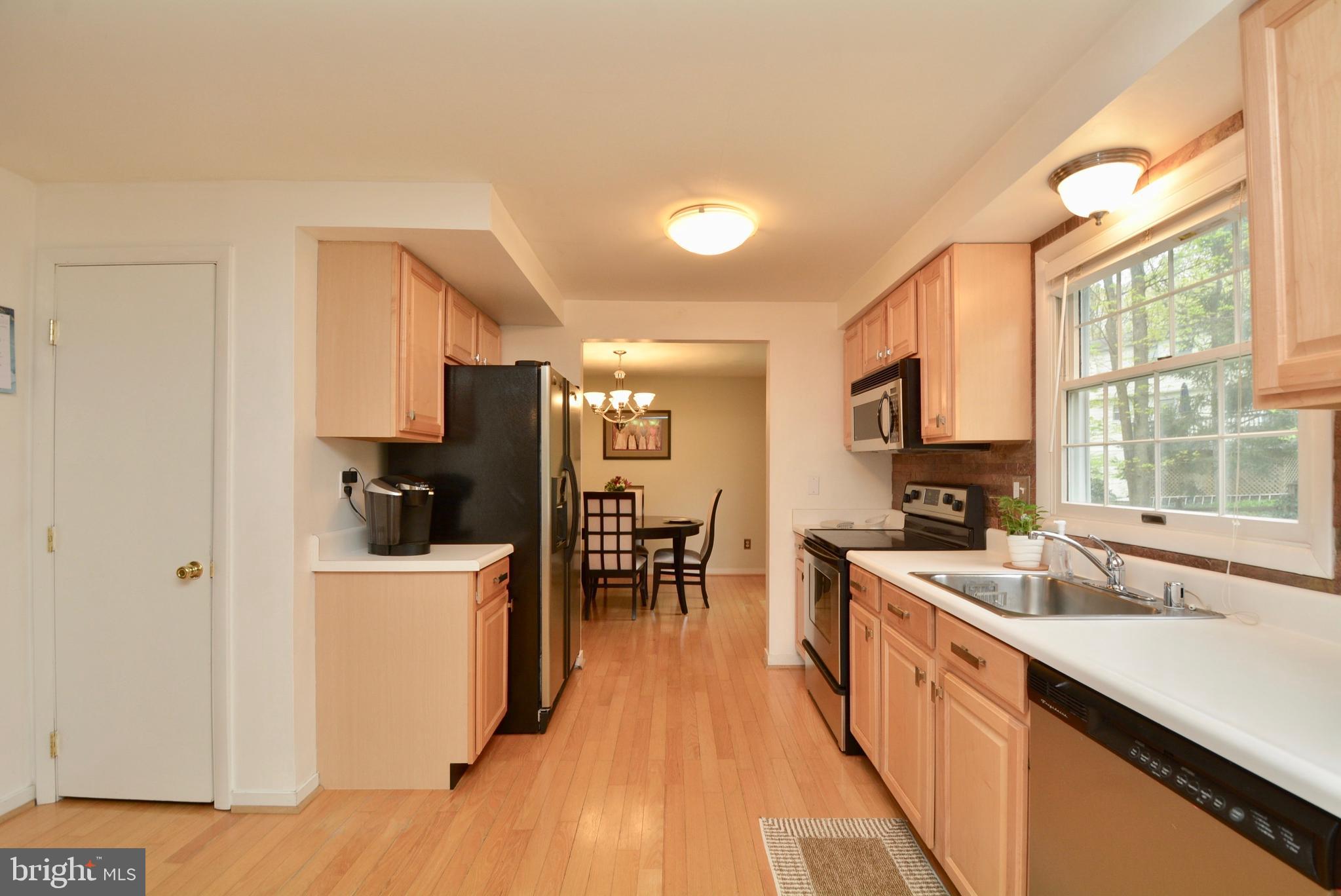5167 Eliots Oak Road Columbia, MD 21044 - Photo 13 of 41 Gallery Image 13