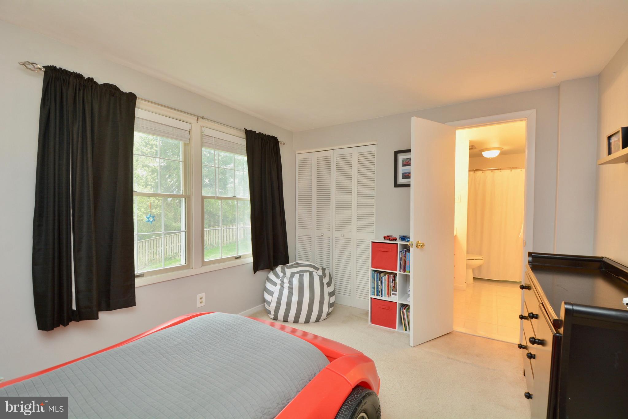 5167 Eliots Oak Road Columbia, MD 21044 - Photo 30 of 41 Cool Bed