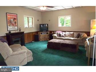 616 Panther Road Warminster, PA 18974 - Photo 4 of 12 Family Room