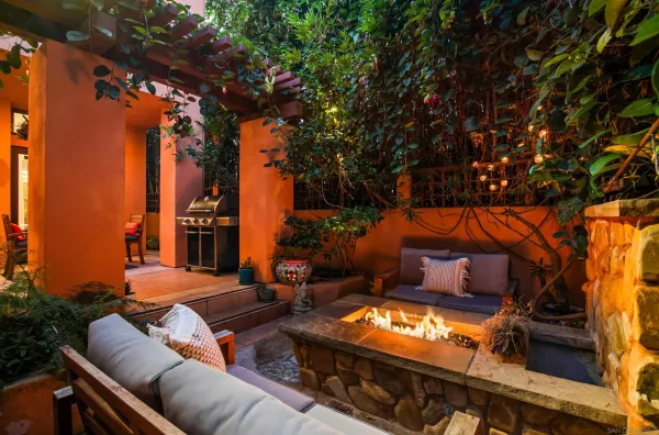 $8,500 | 618 Gravilla Place, La Jolla, CA 92037