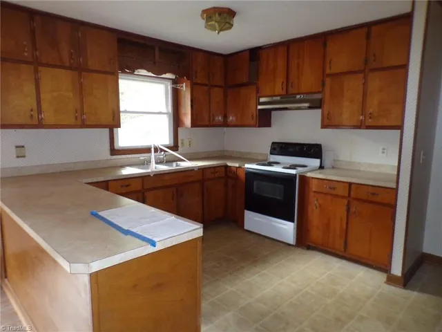 $225,000 | 3736 Buffalo Ford Road, Asheboro, NC 27205