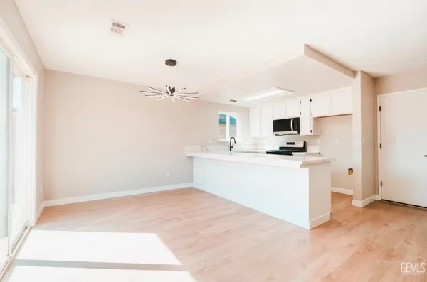 $295,000 | Undisclosed Address, Bakersfield, CA 93313