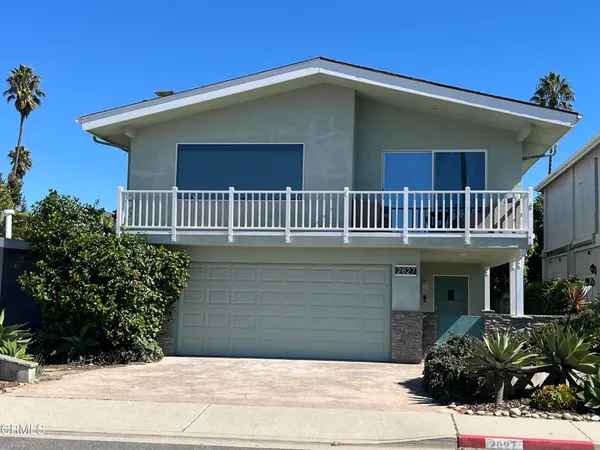 $1,999,000 | 2827 Pierpont Boulevard, Ventura, CA 93001