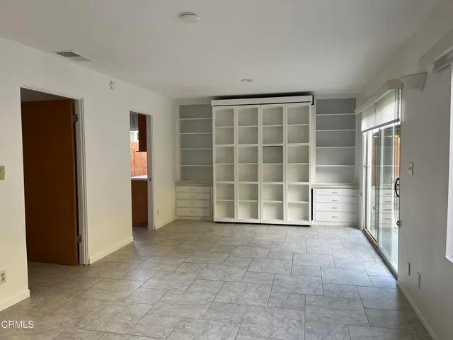 $1,999,000 | 2827 Pierpont Boulevard, Ventura, CA 93001