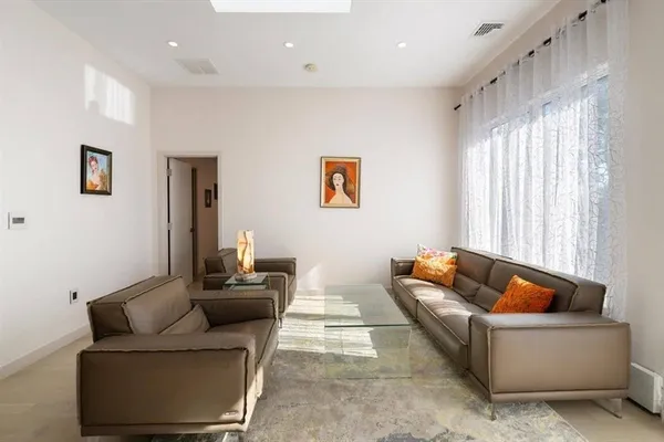 $4,999,000 | 82 Sharpe Road, Newton, MA 02459