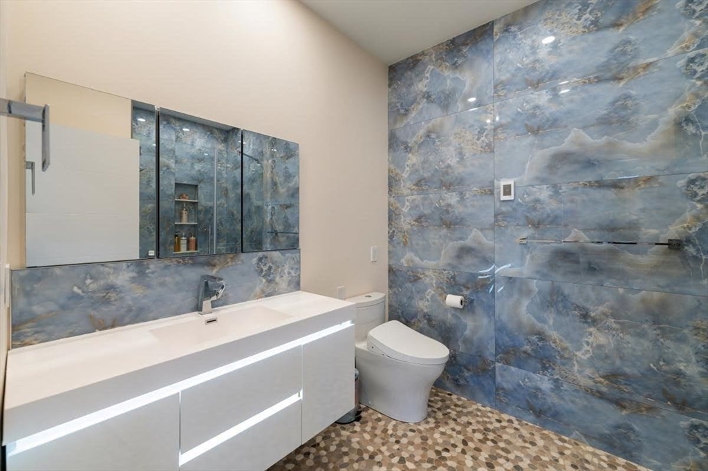 82 Sharpe Road Newton, MA 02459 - Photo 25 of 36