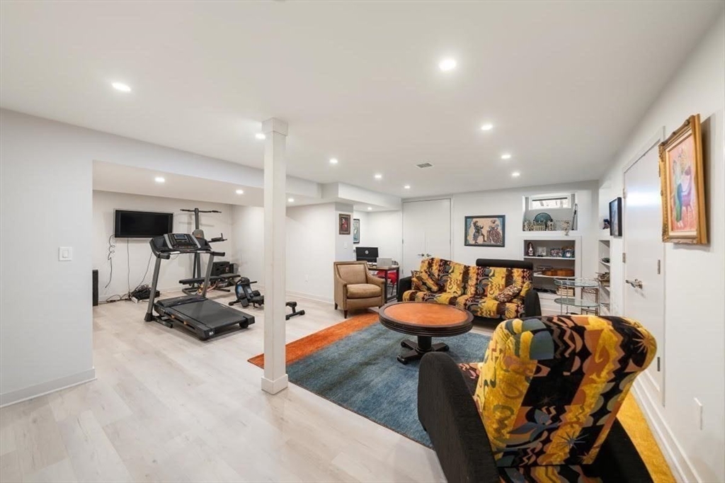 82 Sharpe Road Newton, MA 02459 - Photo 33 of 36