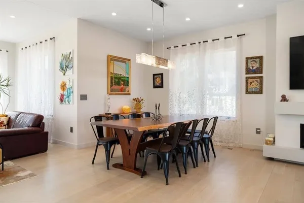 $4,999,000 | 82 Sharpe Road, Newton, MA 02459