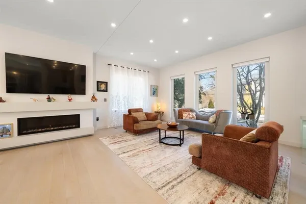 $4,999,000 | 82 Sharpe Road, Newton, MA 02459