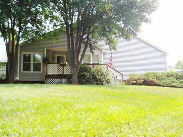 121 Pebble Ridge Lane Winston-Salem, NC 27104 - Photo 1 of 9 Exterior Front.