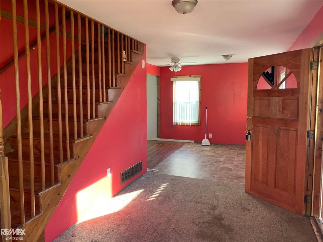 4560 Taft Road Algonac, MI 48001 - Photo 4 of 24 50028491-3.JPG