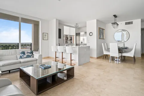 $1,500,000 | 550 Okeechobee Boulevard, Unit 1401, West Palm Beach, FL 33401