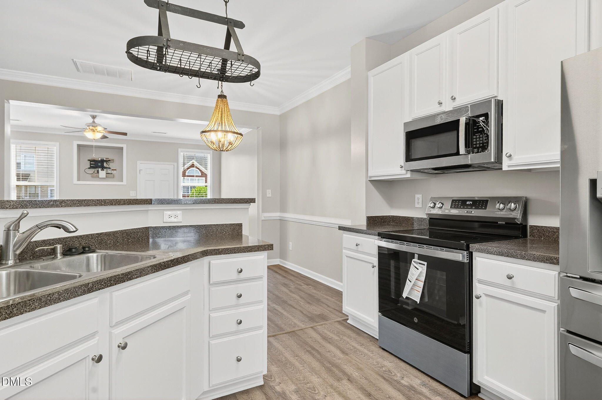 541 Village Loop Drive Apex, NC 27502 - Photo 10 of 35 8-web-or-mls-541 Village Loop-20