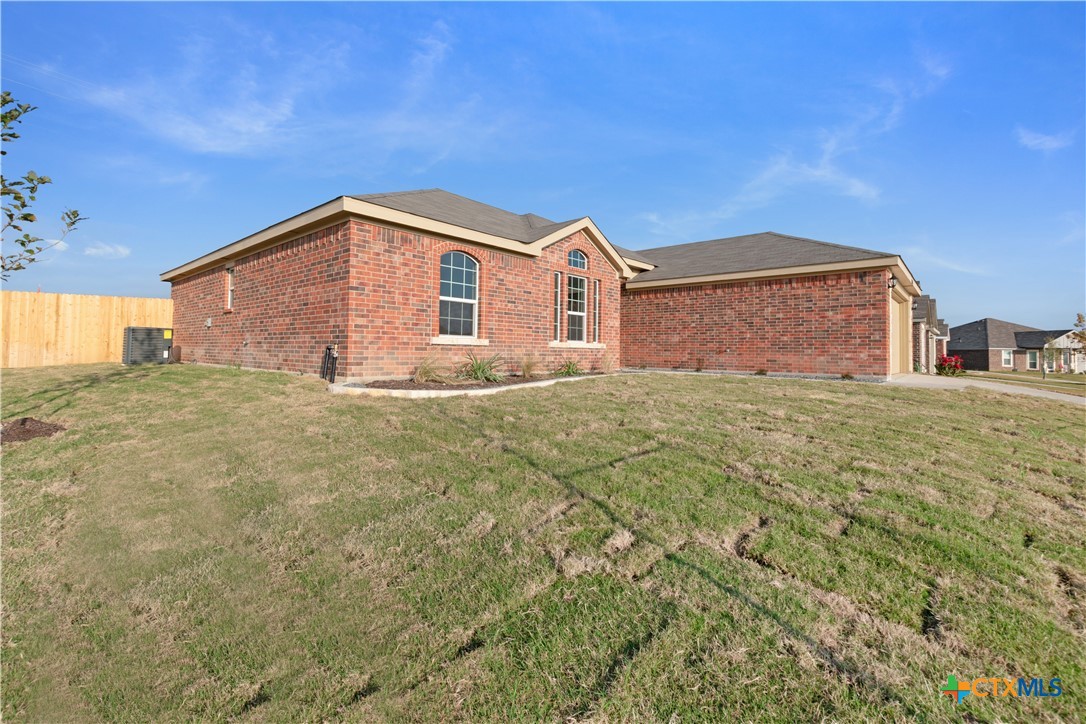 3303 Goblin Drive Killeen, TX 76549 - Photo 3 of 24