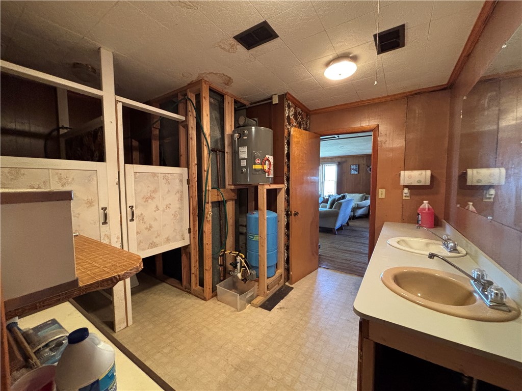 2 Johnson Road Kane, PA 16735 - Photo 22 of 32