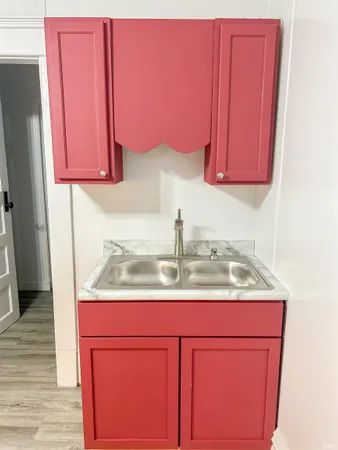 $115,000 | 118 South Walnut Street, Ridgeville, IN 47380