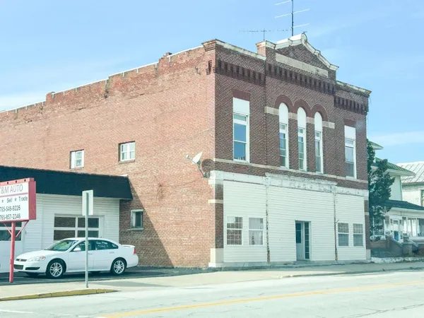 $110,000 | 118 South Walnut Street, Ridgeville, IN 47380