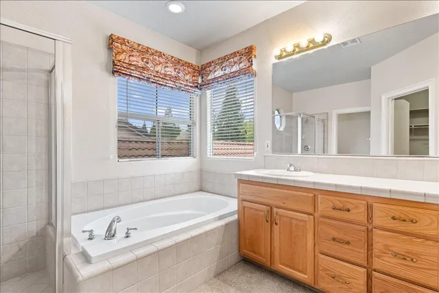 $799,900 | 1984 Ambridge Drive, Roseville, CA 95747