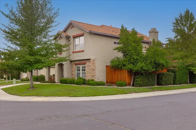 $799,900 | 1984 Ambridge Drive, Roseville, CA 95747