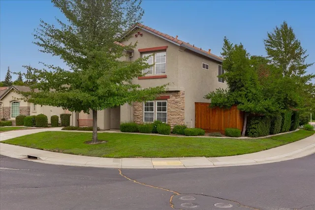 $799,900 | 1984 Ambridge Drive, Roseville, CA 95747