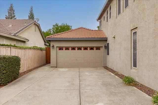 $799,900 | 1984 Ambridge Drive, Roseville, CA 95747