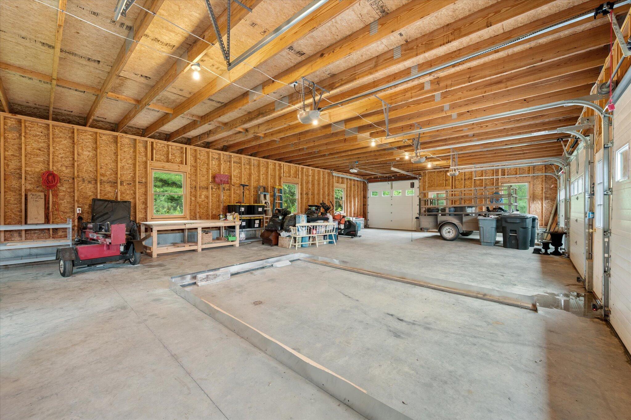 137 Avenue Road Exeter, ME 04435 - Photo 92 of 114 Garage