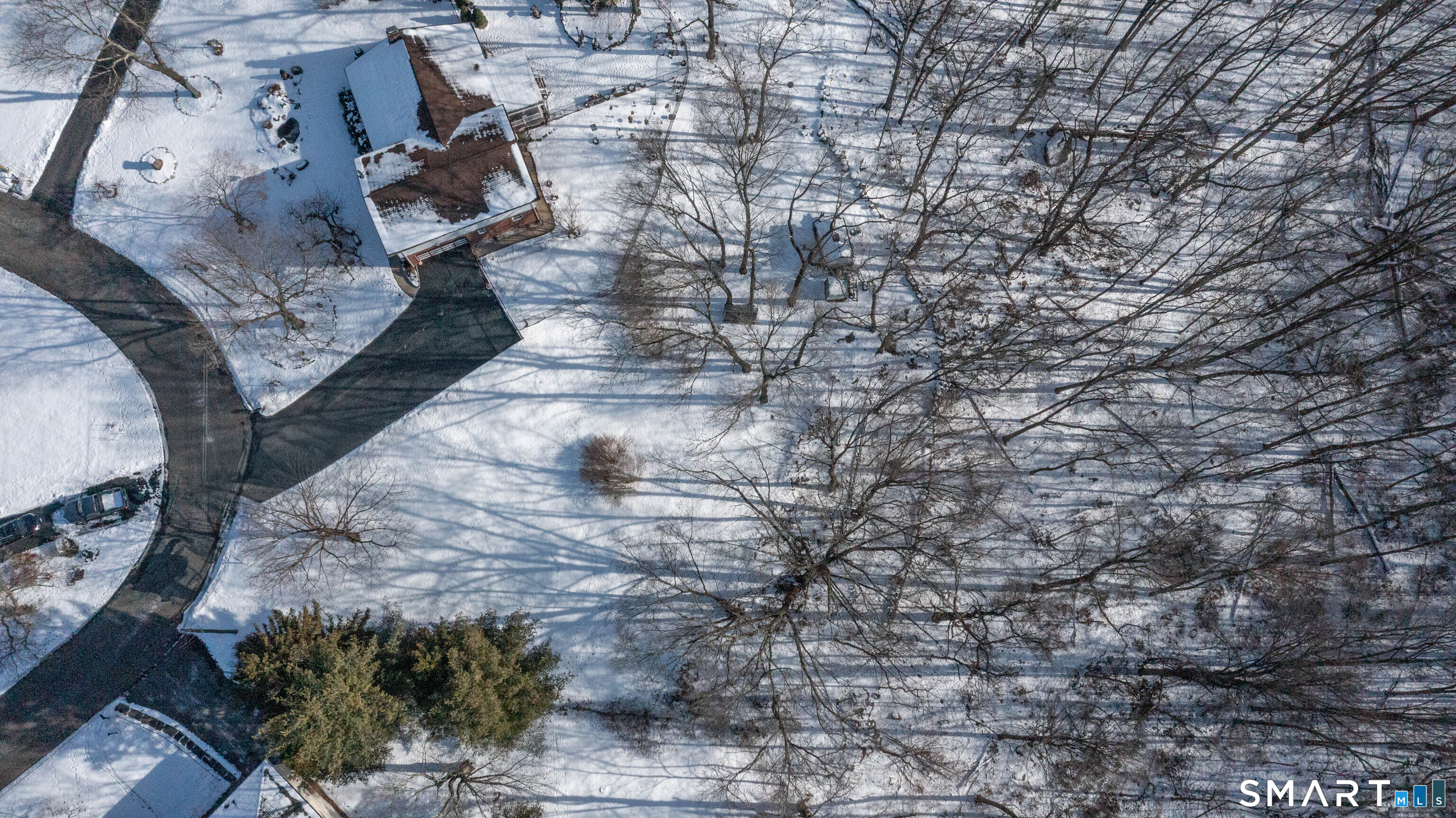 22 1/2 Country Ridge Road Danbury, CT 06811 - Photo 2 of 7