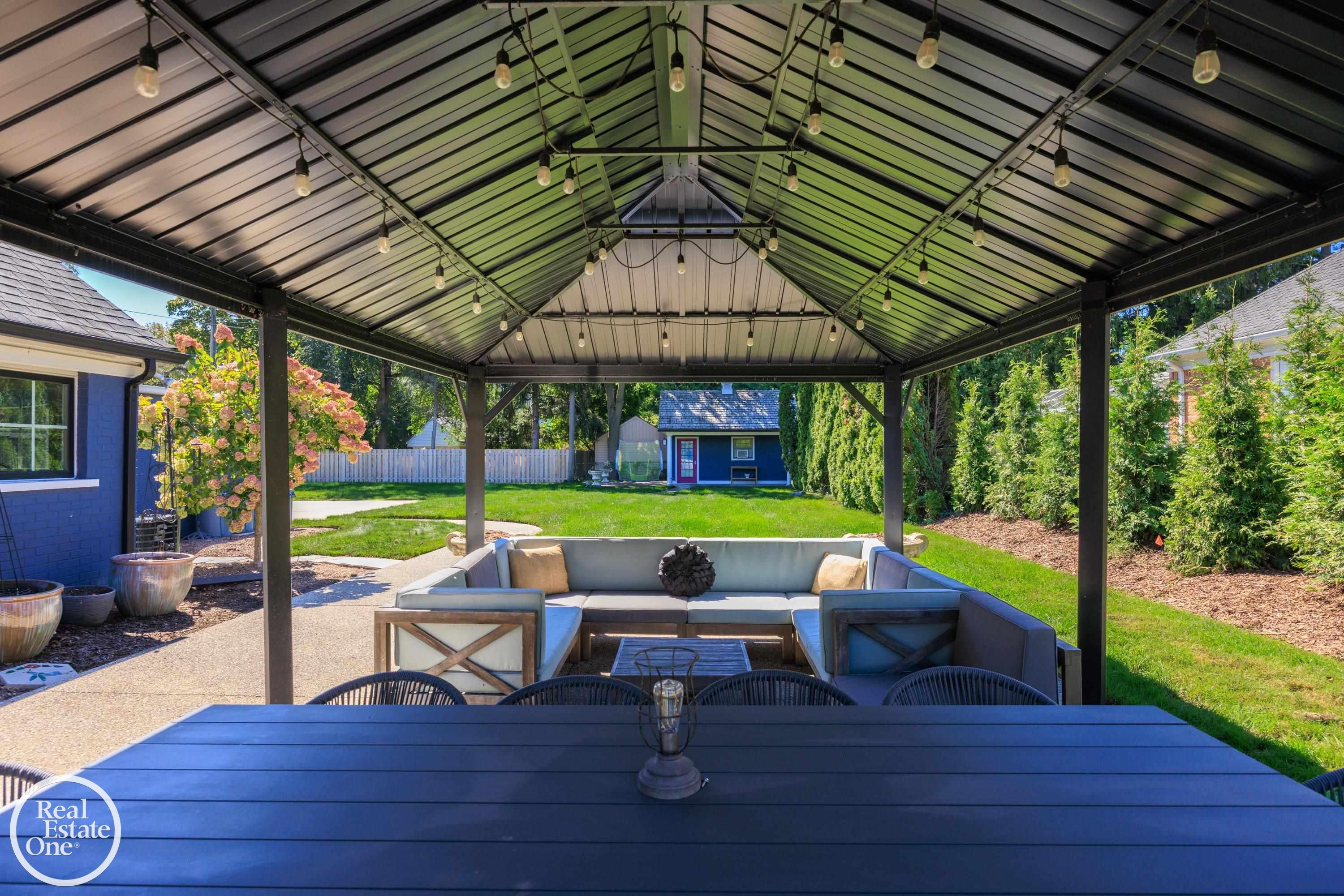 155 Lothrop Road Grosse Pointe Farms, MI 48236 - Photo 48 of 54 Gallery Image 48