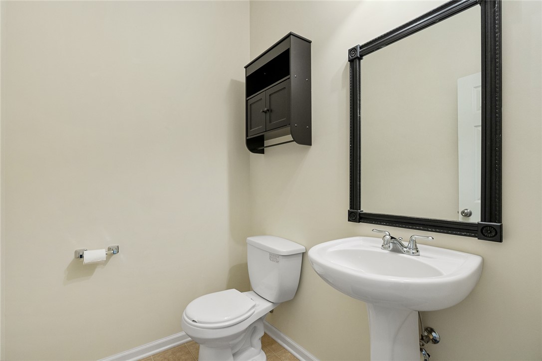 225 Streams Way Anderson, SC 29625 - Photo 22 of 50 The convenient half bath is located just off the great room.