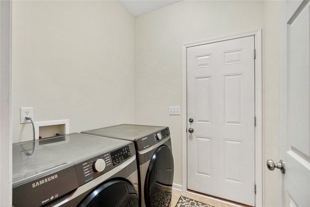 225 Streams Way Anderson, SC 29625 - Photo 40 of 50 Laundry room with new, efficient appliances to convey with the sale of the home if desired.