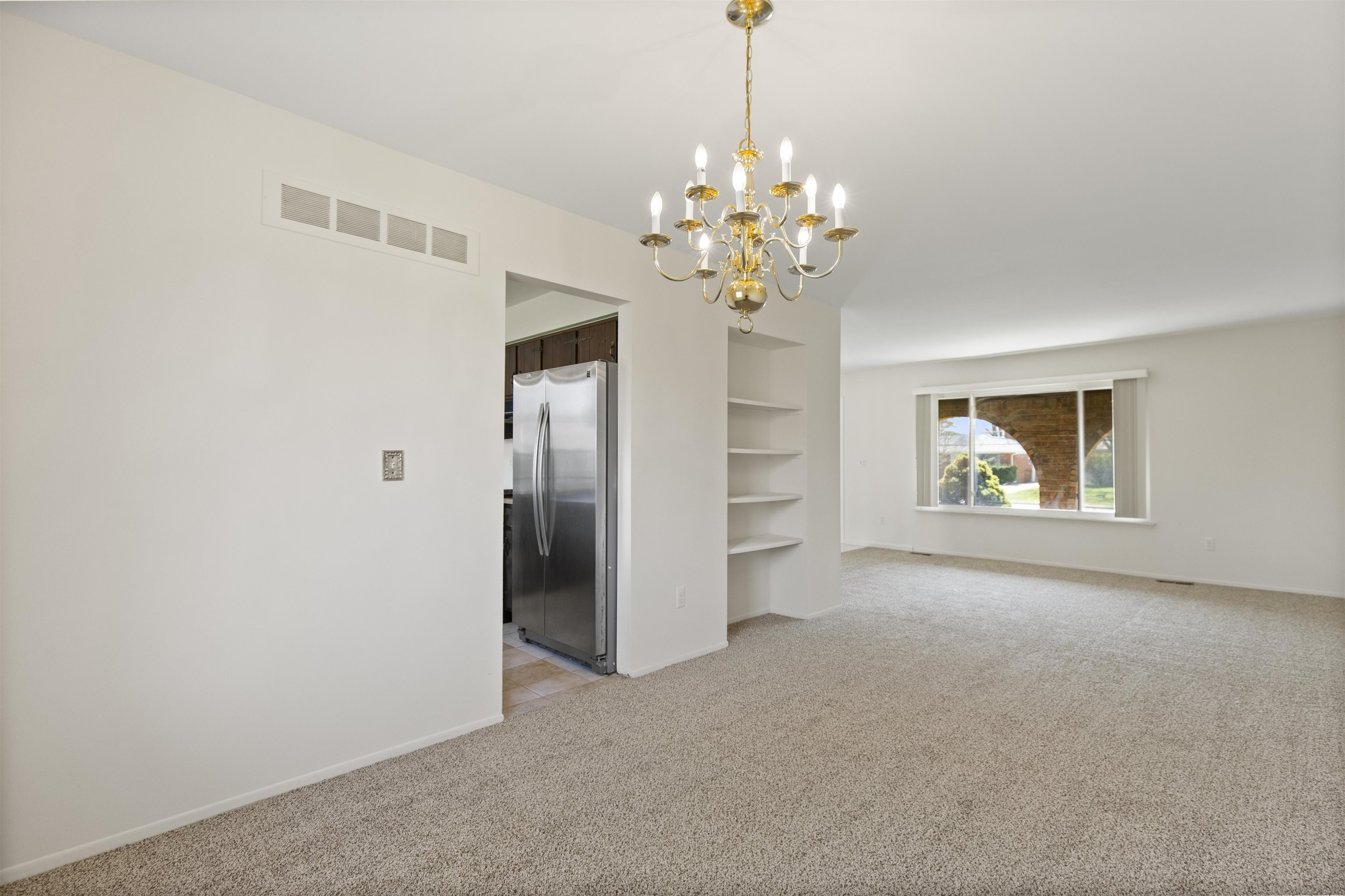 14155 Martin Road Warren, MI 48088 - Photo 7 of 40
