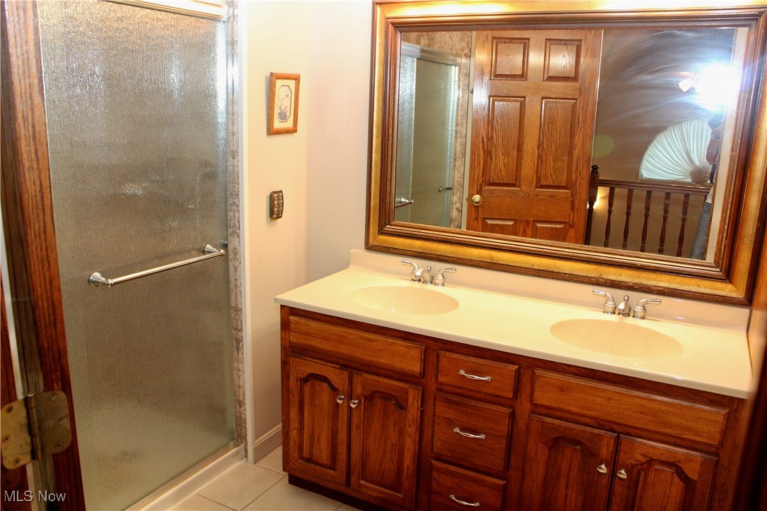 1999 Warner Road Vienna, OH 44473 - Photo 37 of 50 Upstairs Bathroom with Custom Shower
