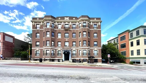 $1,800 | 333 Broadway, Unit 34, Somerville, MA 02145