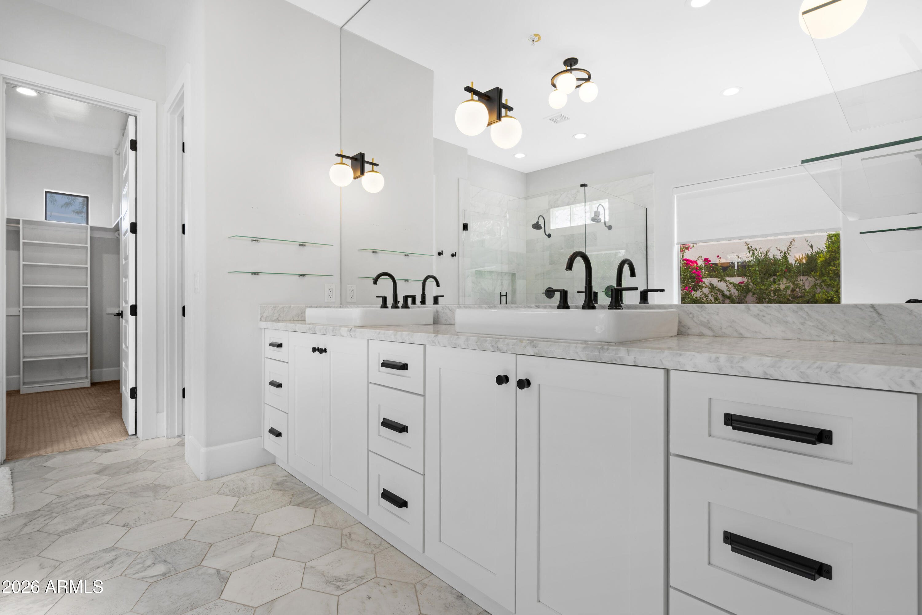 9470 East Bloomfield Road Scottsdale, AZ 85260 - Photo 29 of 49 Primary Bath 2