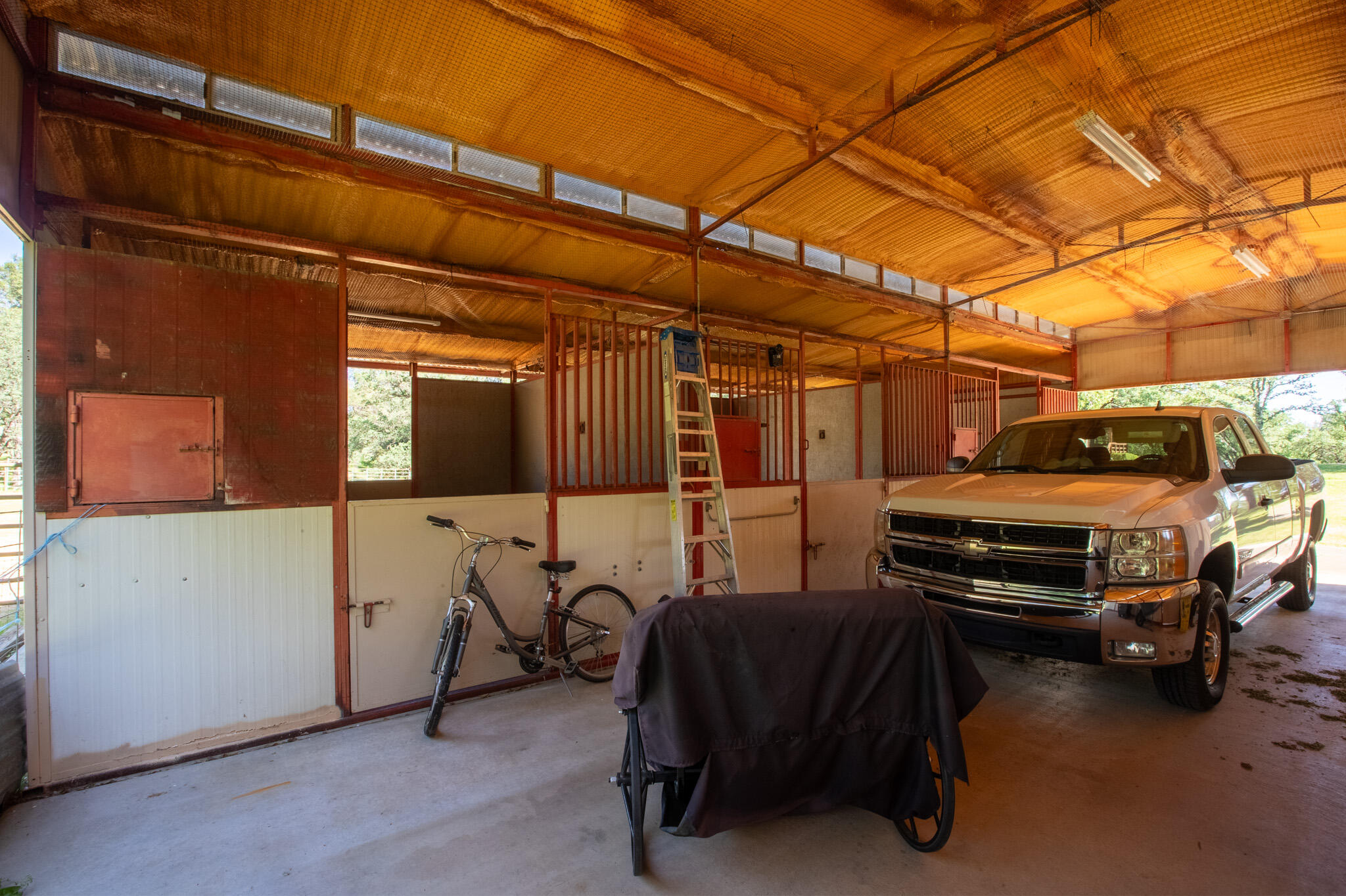 7348 Placer Road Redding, CA 96001 - Photo 16 of 51 Placer Equestrian (14)