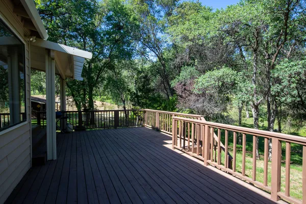 $495,000 | 7348 Placer Road, Redding, CA 96001