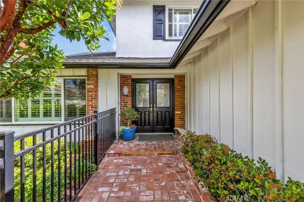 $1,585,000 | 17481 Amaganset Way, Tustin, CA 92780