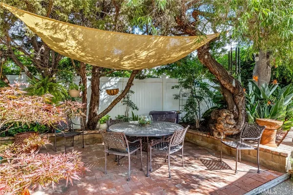$1,585,000 | 17481 Amaganset Way, Tustin, CA 92780
