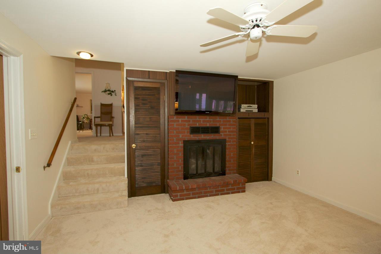 617 Southgate Road Aberdeen, MD 21001 - Photo 18 of 29 Family Room