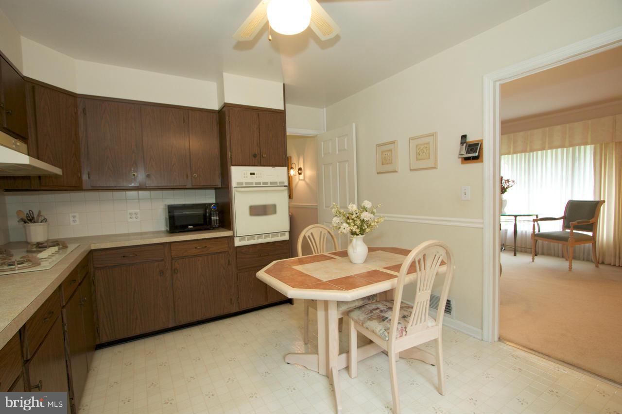 617 Southgate Road Aberdeen, MD 21001 - Photo 5 of 29 Kitchen